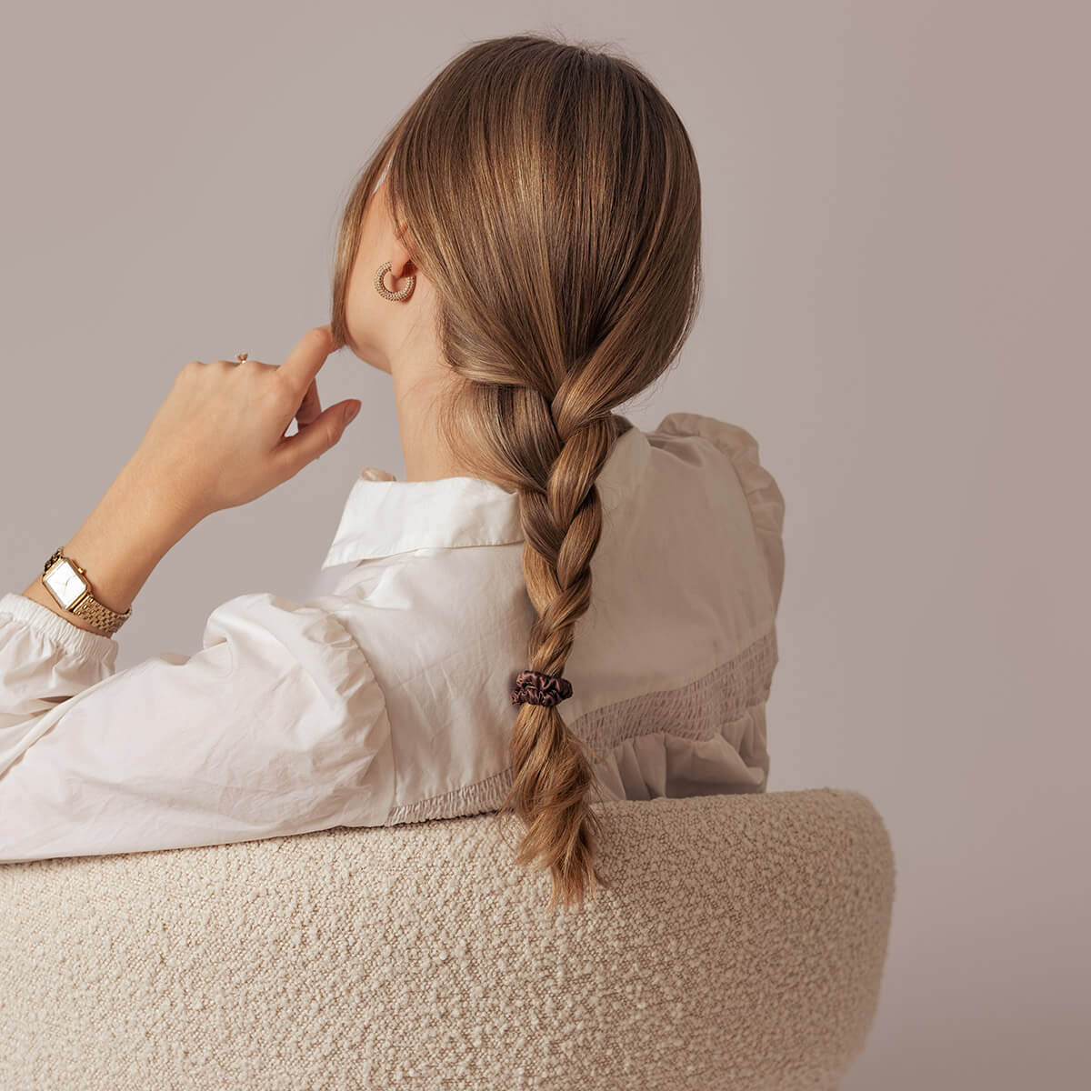 Sidenscrunchie-Chokladbrun-Mini-1